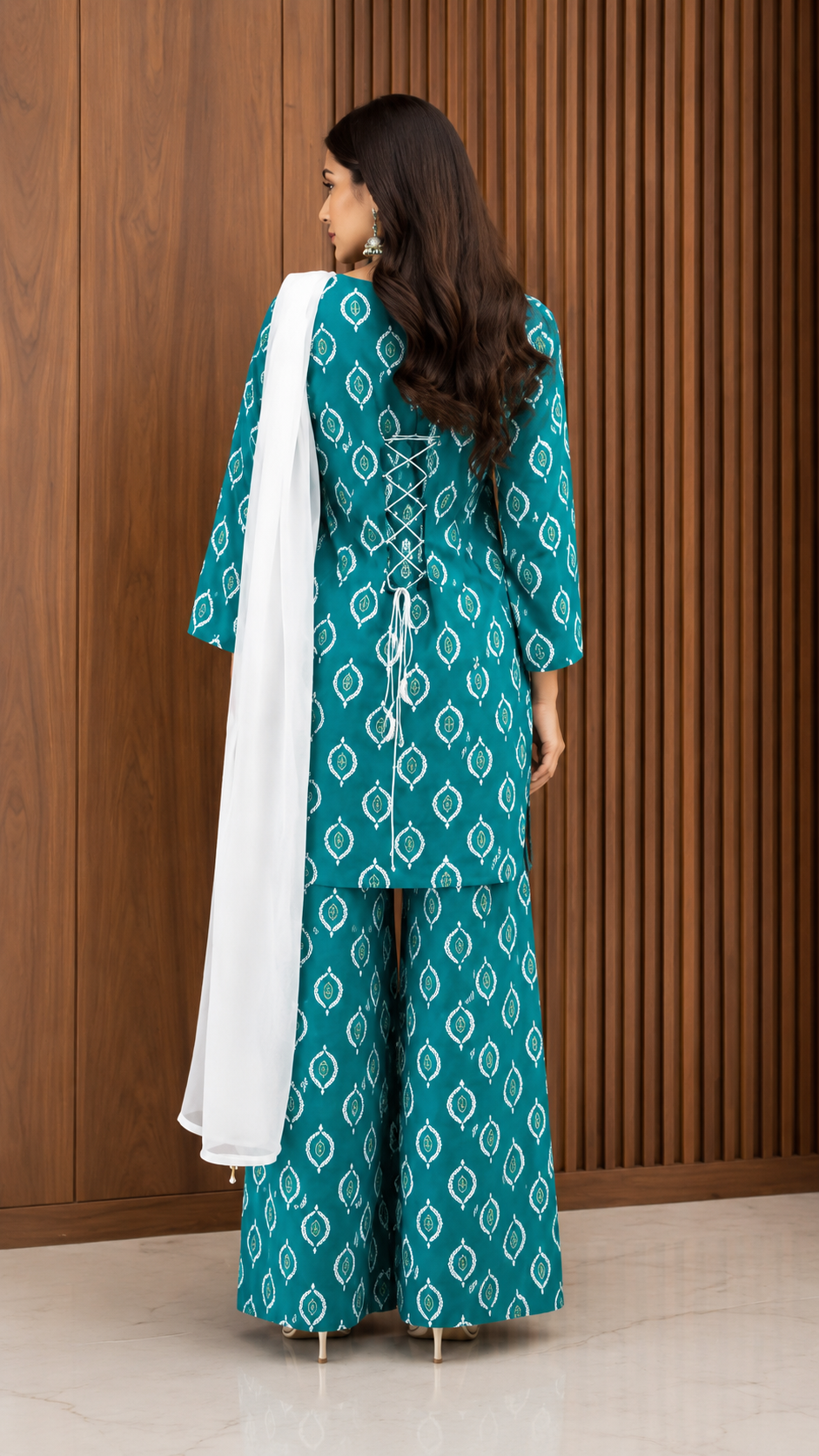Women's 3-Piece Cotton Lawn Block Printed Suit with Back Straps